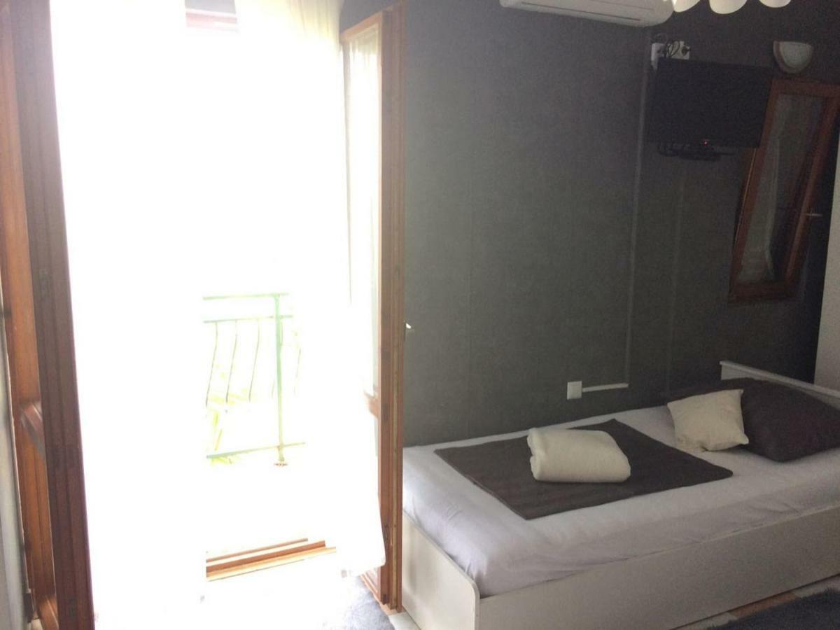 Apartmani Dana Sukošan Esterno foto