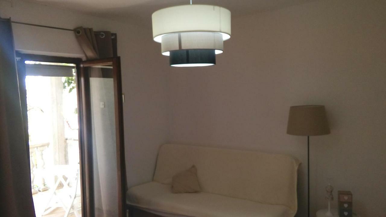 Apartmani Dana Sukošan Esterno foto