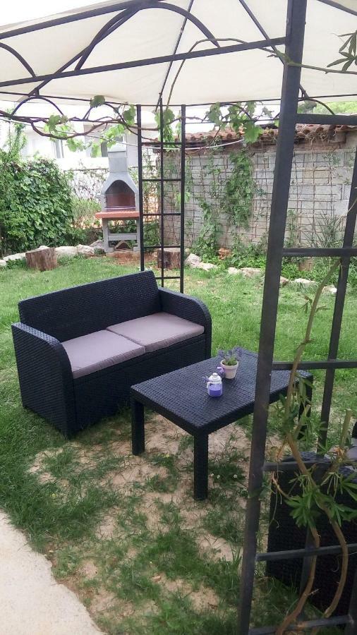 Apartmani Dana Sukošan Esterno foto