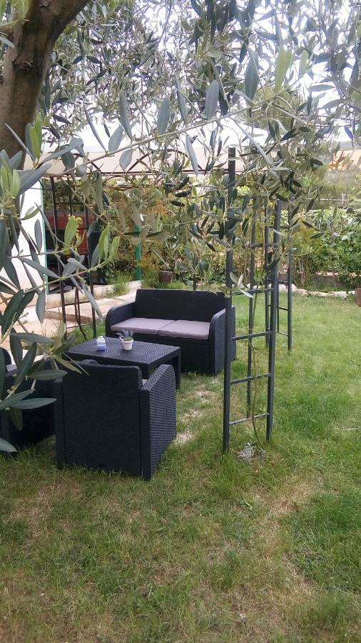 Apartmani Dana Sukošan Esterno foto
